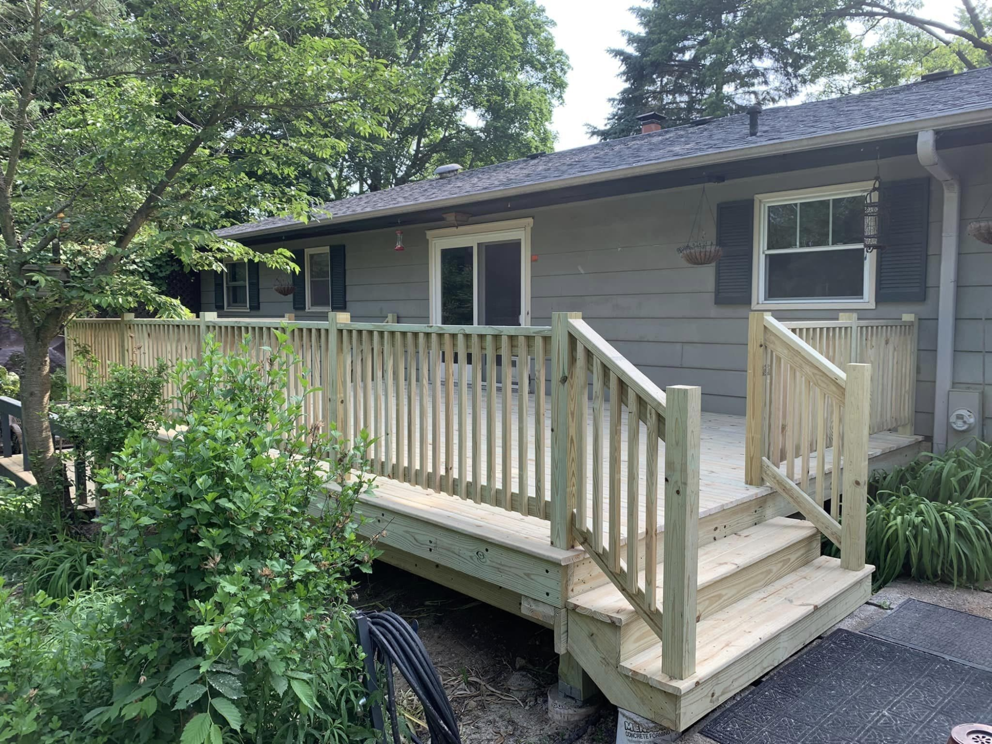 Deck Building Expert from Burns Carpentry - Cary, IL